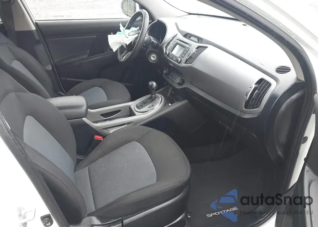 KNDPBCAC6G7812357: 43008295