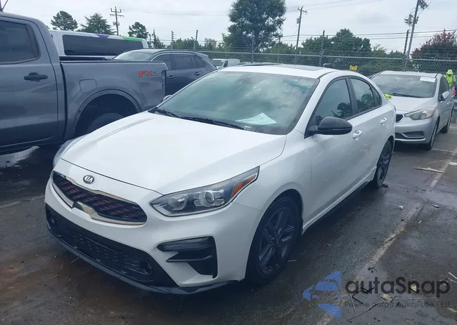 3KPF34AD4ME288838: 43008328