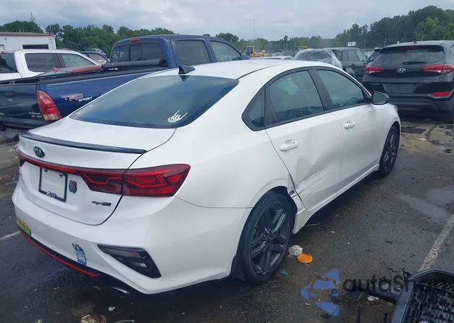 3KPF34AD4ME288838: 43008328