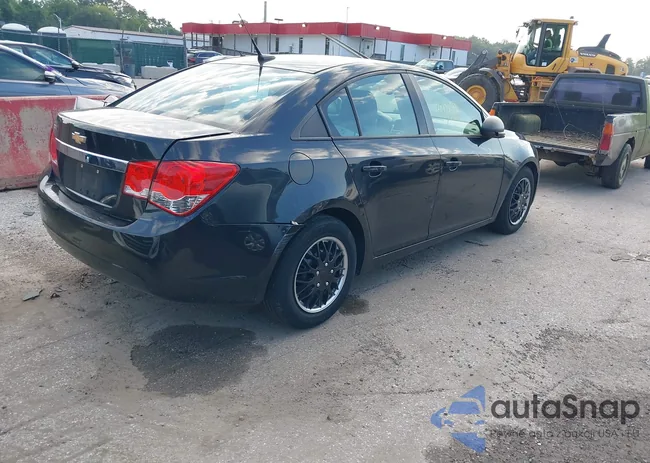 1G1PA5SH5D7229579: 43008380