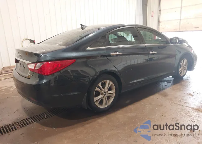 5NPEC4AC7BH161982: 43008561