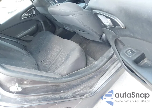 1C3CCCAB6GN112745: 43008704