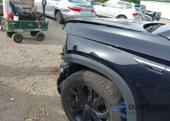 3VVSX7B27RM114813: 43008726