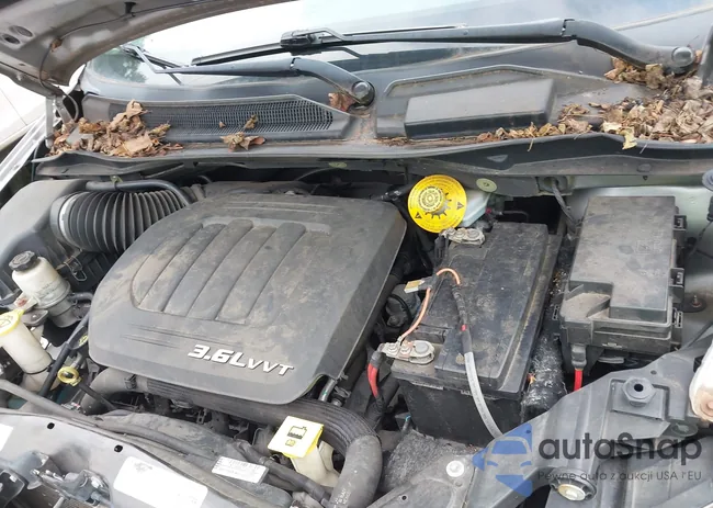 2C4RC1BG6FR726460: 43008750