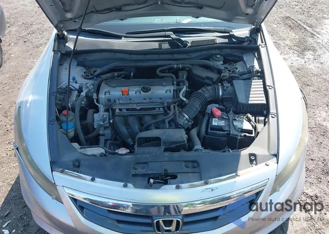 1HGCS1B89BA006085: 43008782