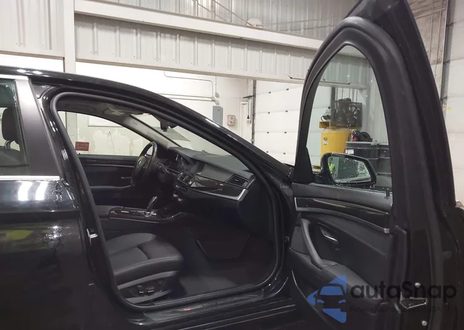 WBAXH5C51DD113804: 43008790