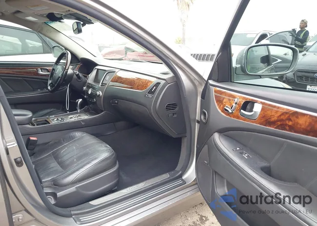 KMHGH4JH3CU049091: 43008825