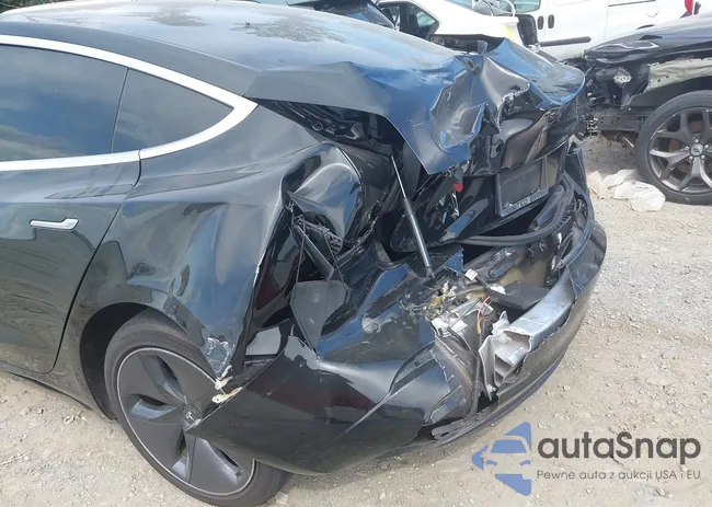 5YJ3E1EA7KF398978: 43007886