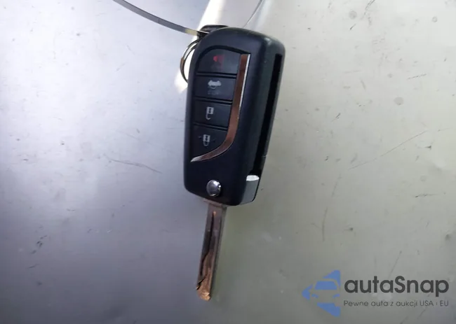 4T1B11HK3JU076805: 43007932