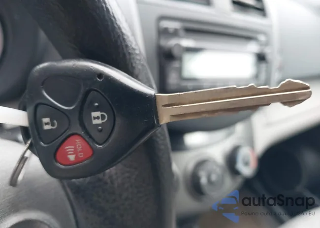 2T3BF4DV8CW231233: 43008002