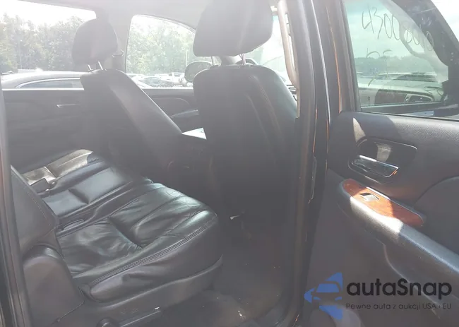 1GNSKJE75DR104748: 43008010