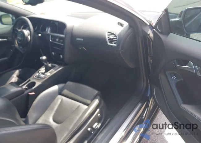 WAU3GAFR2DA000647: 43008016