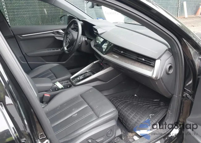 WAUHUDGY3PA120306: 43008063