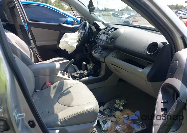 2T3DK4DVXCW068153: 43008119