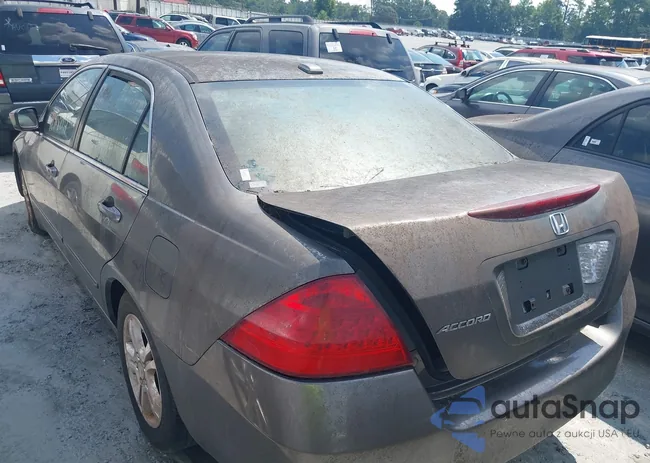 1HGCM56806A124253: 43008145