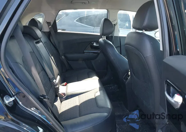 KNDCC3LC7H5079743: 43008232