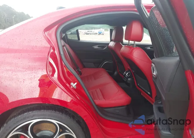 ZARFAMBN2N7661072: 43009351