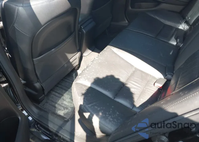 1HGCP2F66BA136132: 43009469