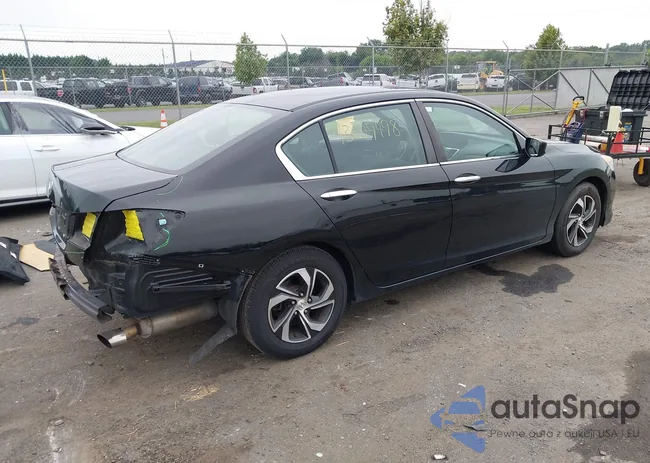 1HGCR2F39HA040472: 43009498