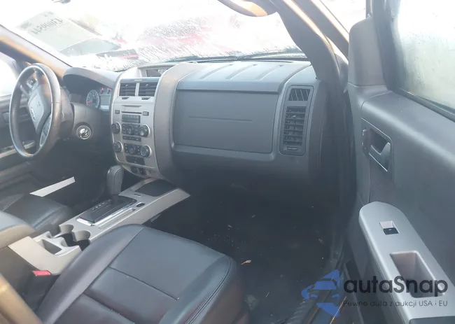 1FMCU9D70AKB89585: 43009544