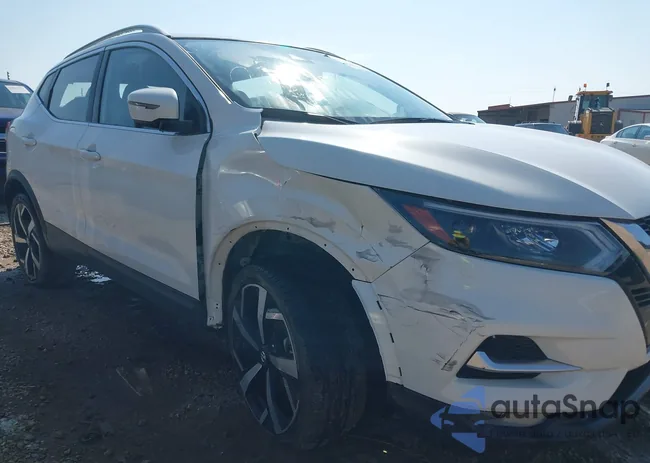 JN1BJ1CVXMW321553: 43009701