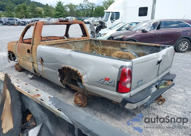 1GCHK24U74E162271: 43009711