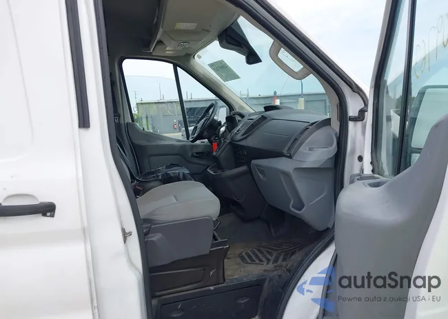 1FTYR2CM3GKA49212: 43009763