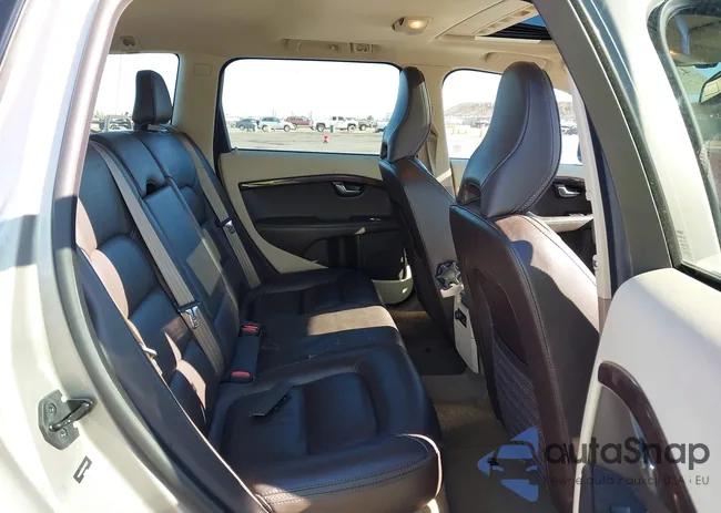 YV4902BZ8C1145507: 43009802