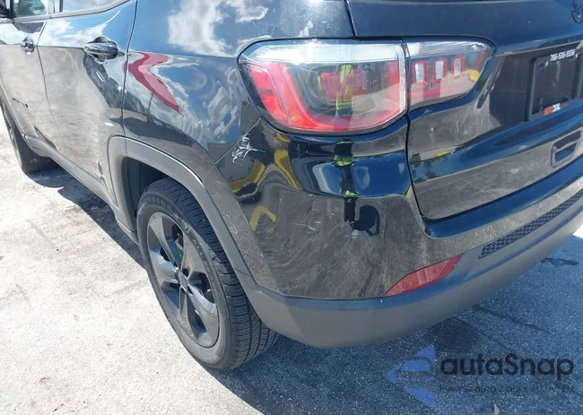 3C4NJCBB8JT494129: 43009847