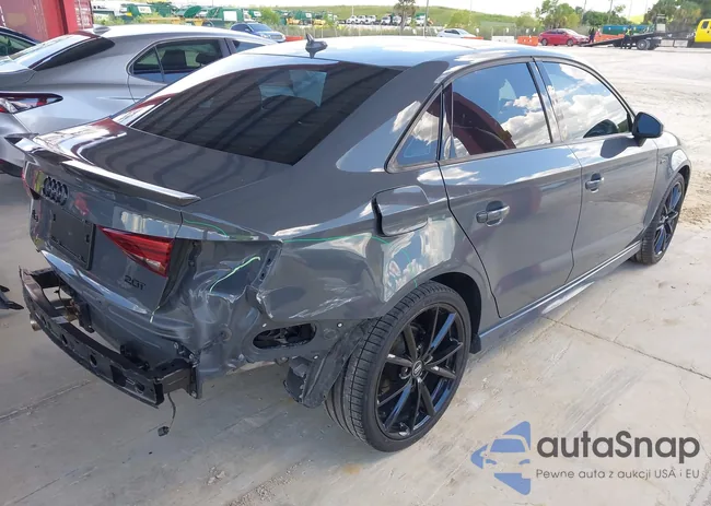 WAUAUGFF3H1047183: 43008932