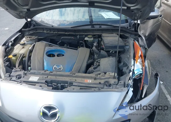 JM1BL1L72D1816660: 43009108