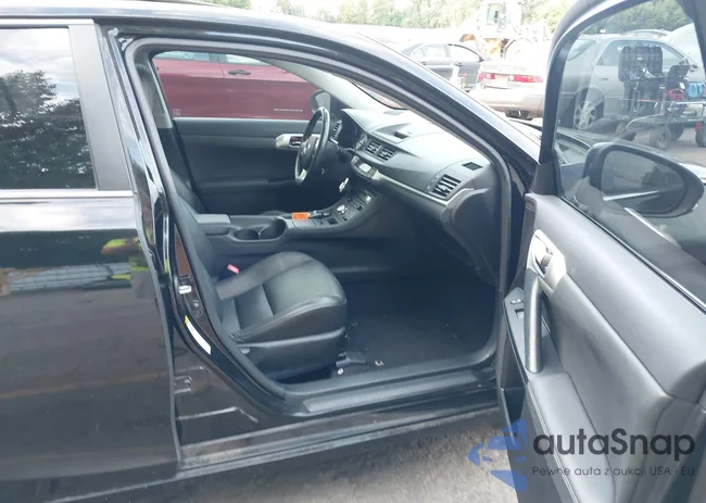 JTHKD5BH4C2082562: 43009136