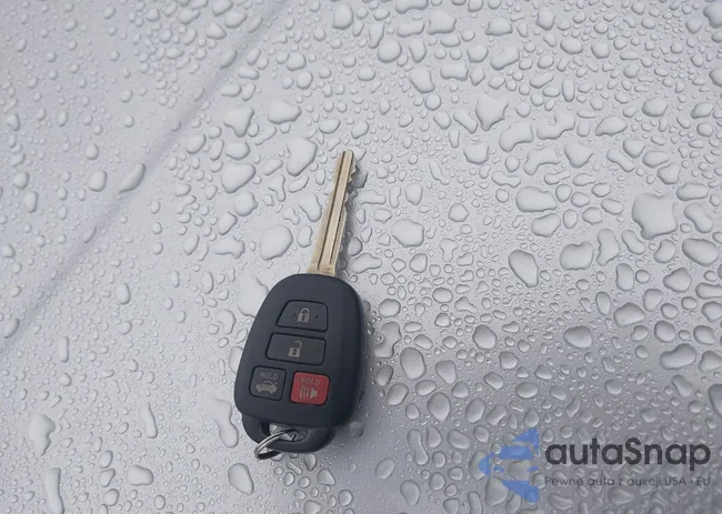 2T1BURHE3GC595038: 43009167