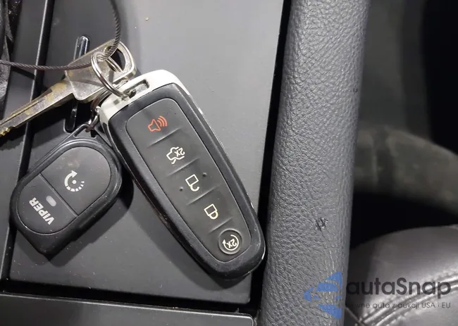 1FAHP2F88FG170958: 43009263