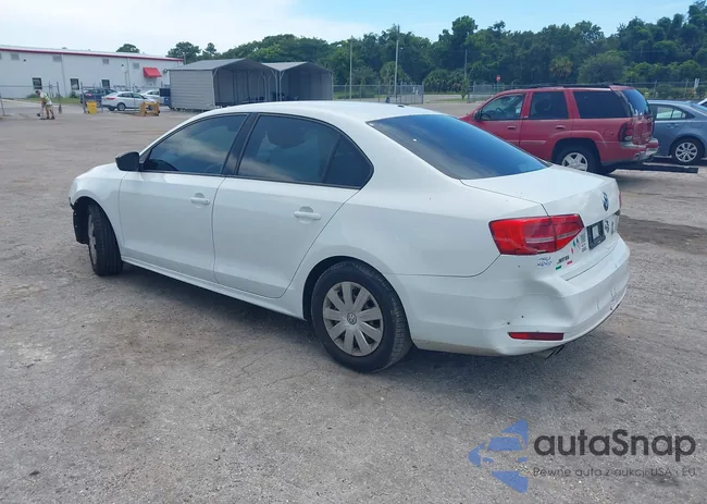 3VW2K7AJ3FM410135: 43010391