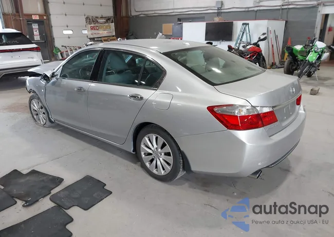 1HGCR3F82DA048621: 43010403