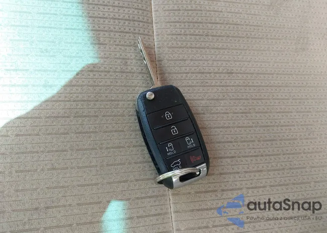 KNDMB5C19G6171382: 43010420