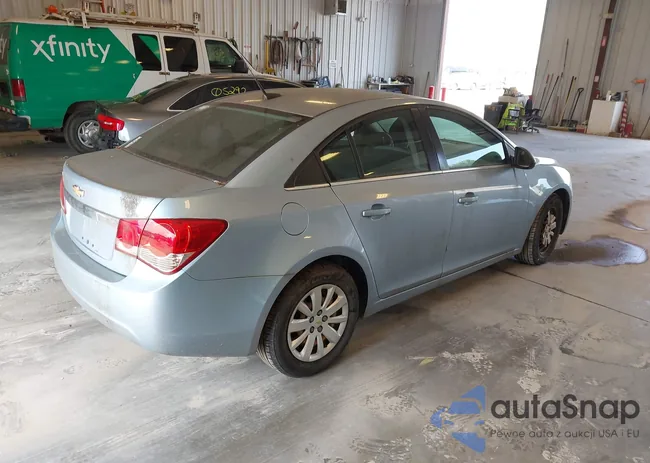 1G1PC5SH4B7249071: 43010485