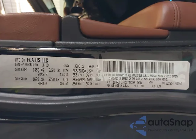 1C4RJFJT4KC740359: 43010532