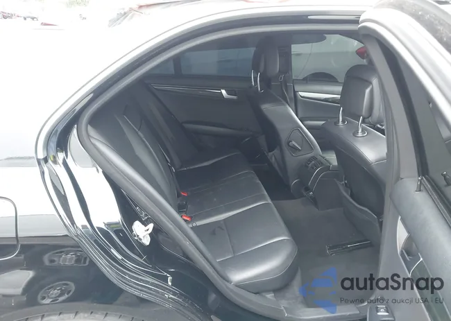 WDDGF4HB2DA858036: 43010651