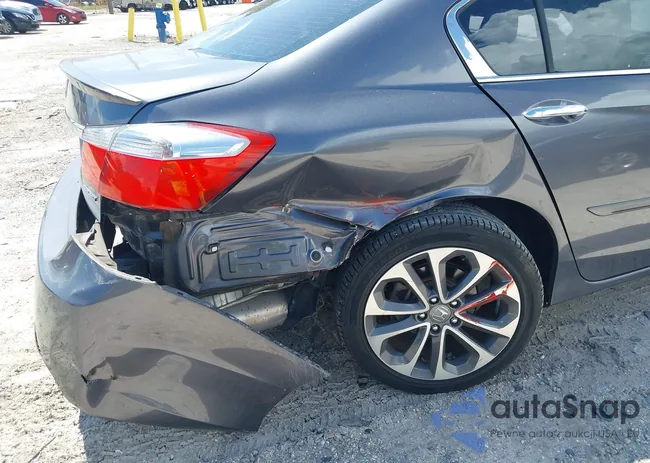 1HGCR2F52FA245419: 43010673