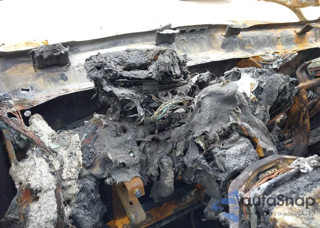 KL4MMESLXLB110731: 43010776