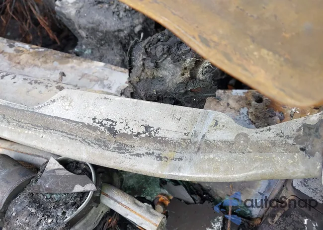 KL4MMESLXLB110731: 43010776