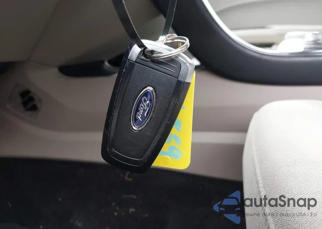 3FA6P0LUXHR393558: 43010818