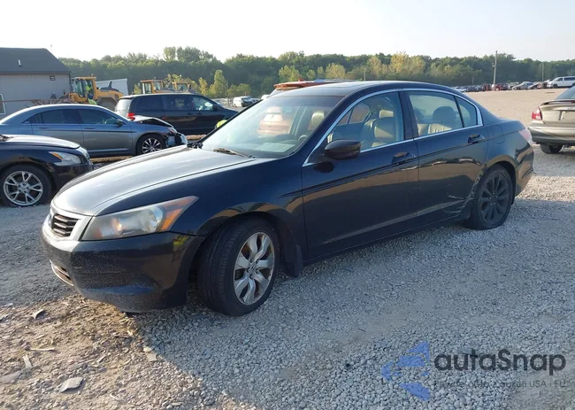 1HGCP2F80AA124199: 43010836