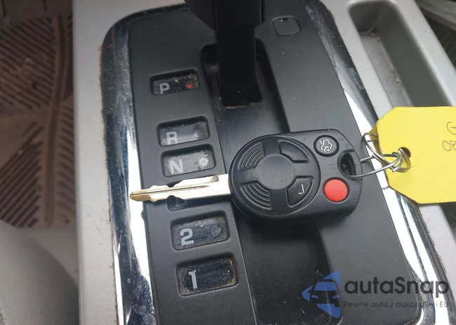 1FMCU93198KB09367: 43009970