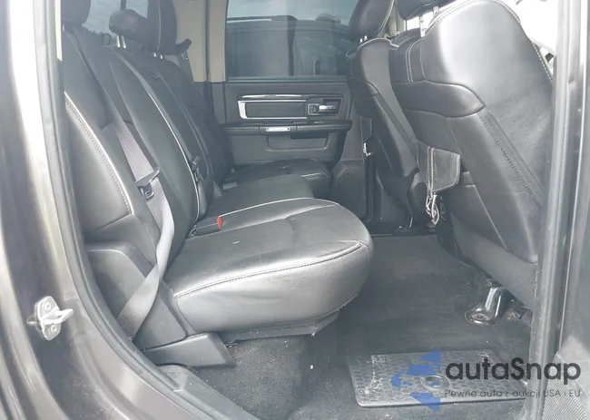 1C6RR7PT8ES371738: 43010136