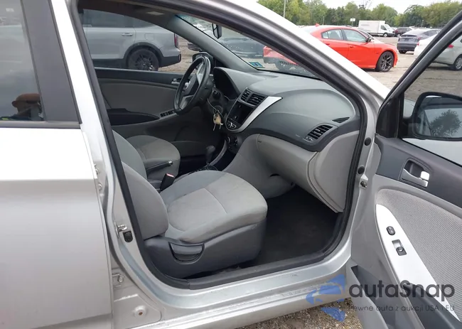 KMHCT4AE4DU285642: 43010245