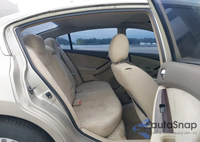 1N4AL2AP2AN431579: 43010265