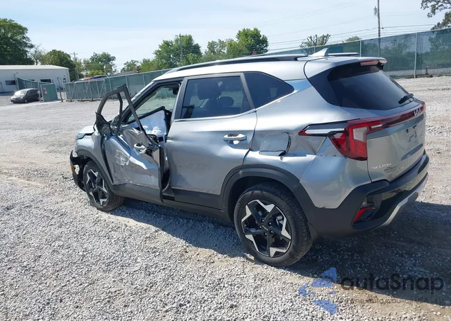 KNDERCAA2S7789041: 43011296